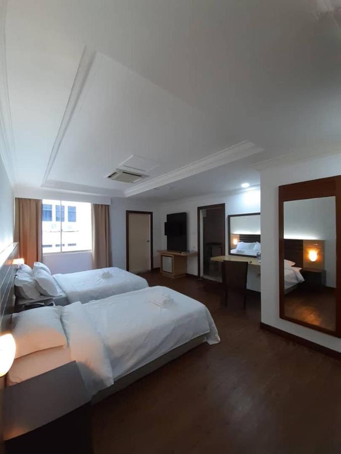 ซารา โฮเต็ล Hotel ลาบวน ภายนอก รูปภาพ
