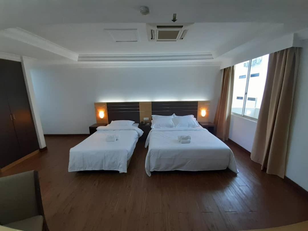ซารา โฮเต็ล Hotel ลาบวน ภายนอก รูปภาพ